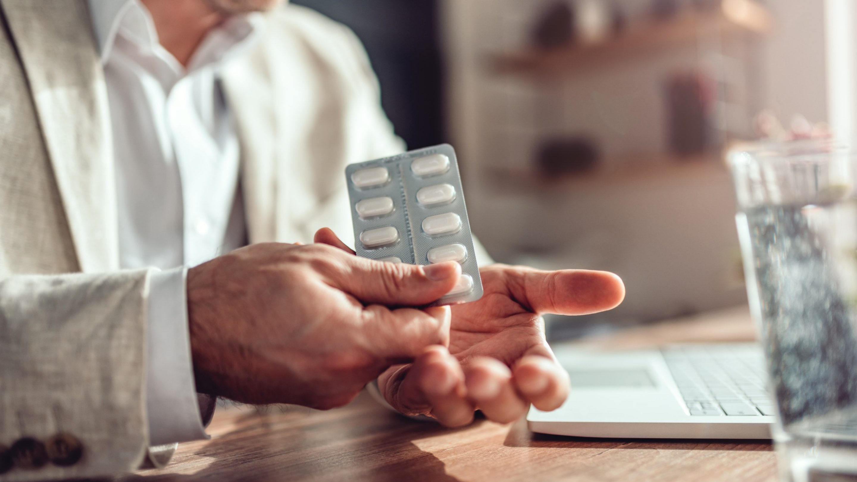 Franchise médicale les médicaments seront plus chers à partir du 31